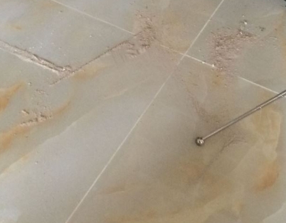 霍尔果斯瓷砖空鼓维修公司分享粘合剂选择不当在瓷砖铺贴过程中可能导致以下问题